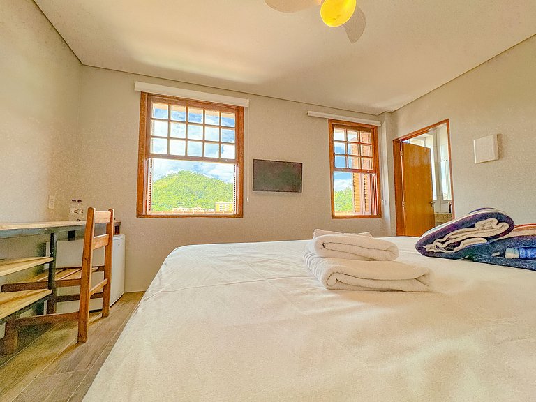 3C Quarto e banheiro exclusivo |Centro Serra Negra