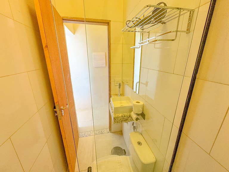 14A Quarto e banheiro exclusivo Centro Serra Negra